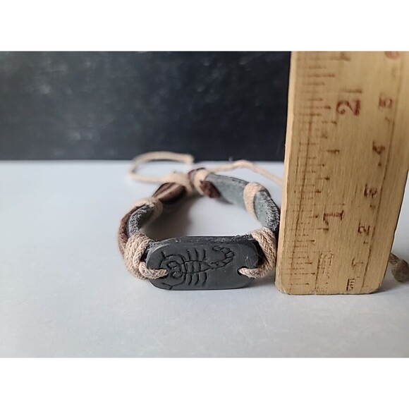 Zodiac Scorpio Leather Adjustable Bracelet Vintage - Picture 10 of 10